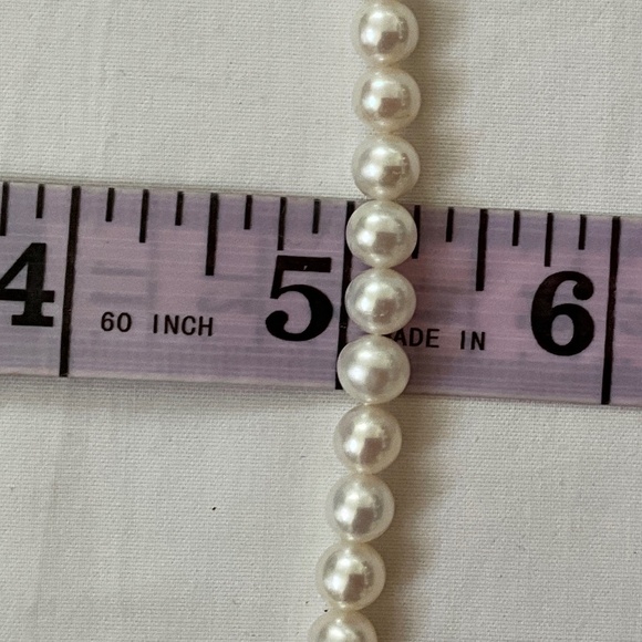 TIFFANY & CO. Ziegfeld Collection Freshwater Pearl Strand Necklace - Picture 7 of 16